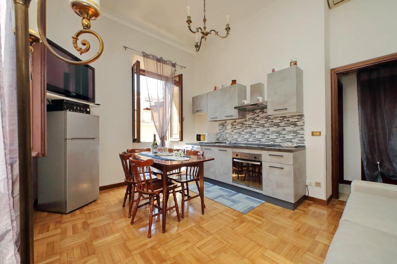 Апартаменты Luxury Domus Amadora Рим Экстерьер фото