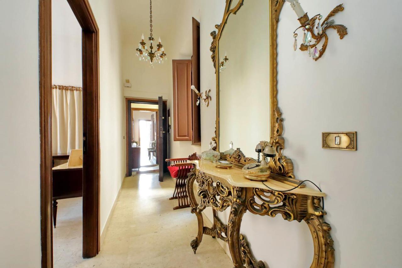 Апартаменты Luxury Domus Amadora Рим Экстерьер фото