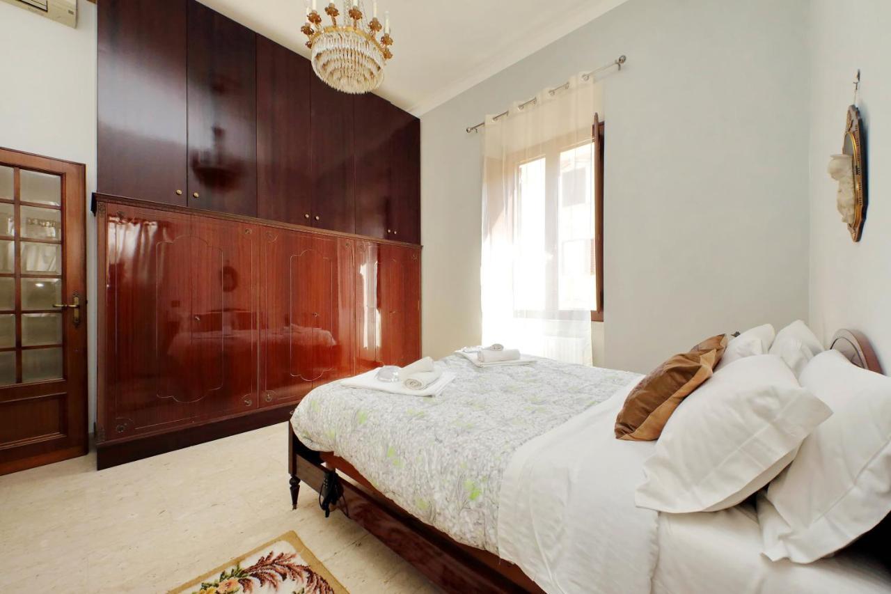 Апартаменты Luxury Domus Amadora Рим Экстерьер фото